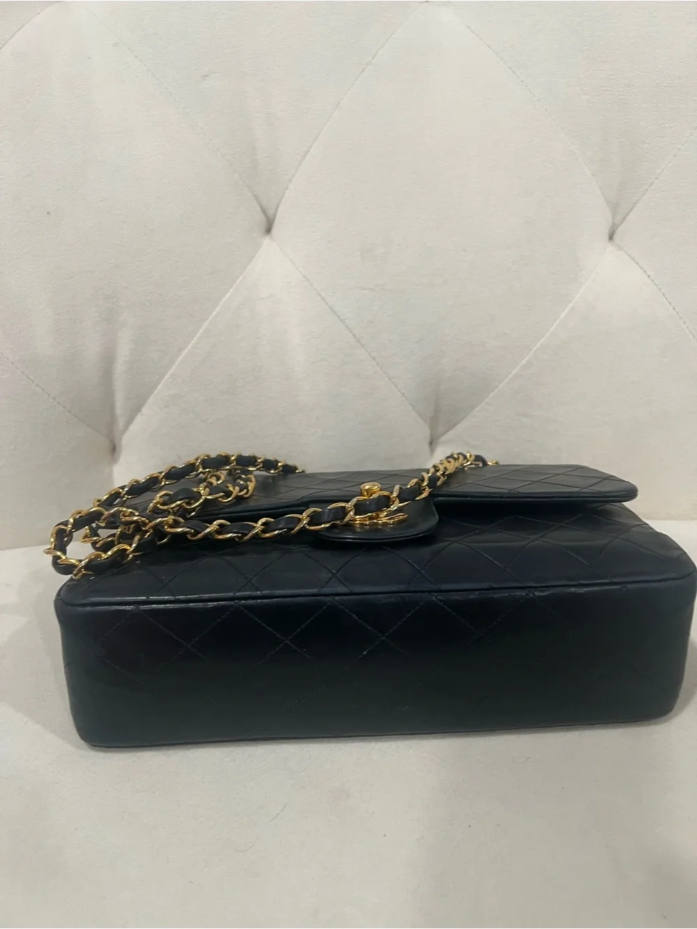 🖤🖤Chanel Vintage Classic Double Flap Quilted Lambskin 24K Gold Plated hardware